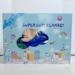 $49 New! OSAKA Super Soft Baby/ Toddler Blanket in Soccer Player Design